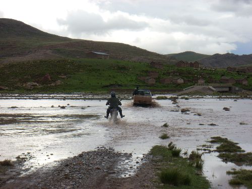 Desborde de ríos en el distrito de Nuñoa, provincia de Melgar (Puno), provoca inundaciones. Foto: ANDINA / Atilio Alejo.