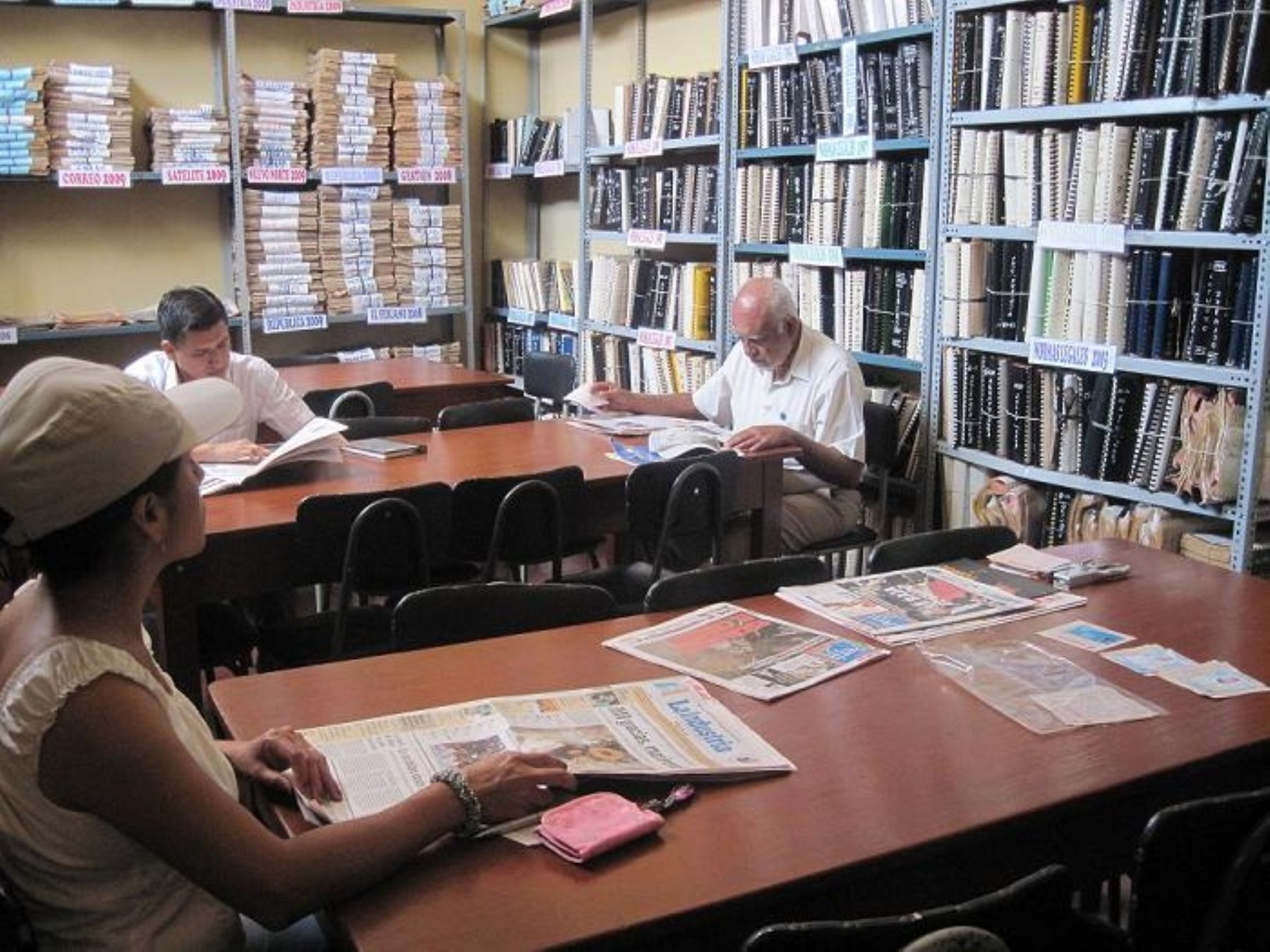 Modernizan Con Sistema Informático Servicio En Biblioteca Municipal De ...