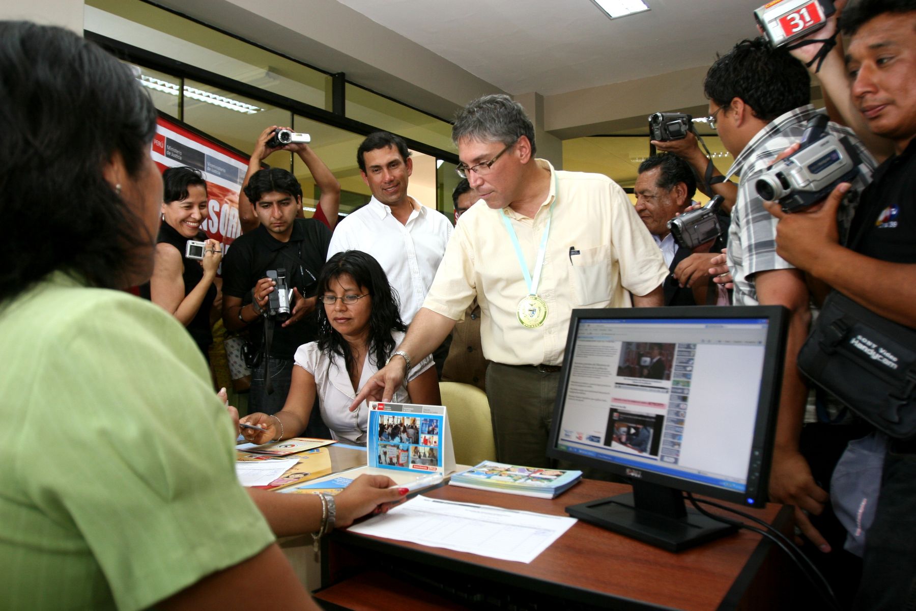 Ministro de Justicia, Aurelio Pastor, inauguró Casa de la Justicia, en el distrito de Quilmaná, Cañete. Foto: ANDINA/ Jorge Paz