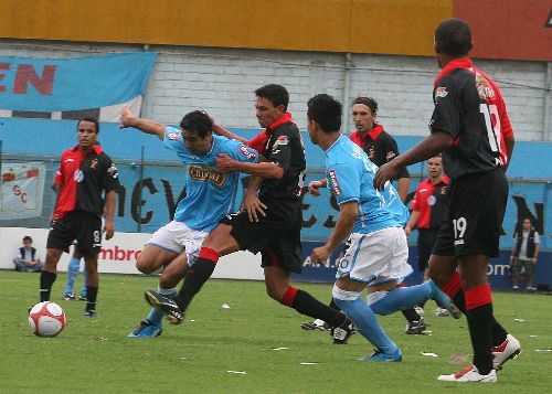 Sporting Cristal venció por 3-1 al Melgar de Arequipa. Foto: ANDINA / Vidal Tarqui