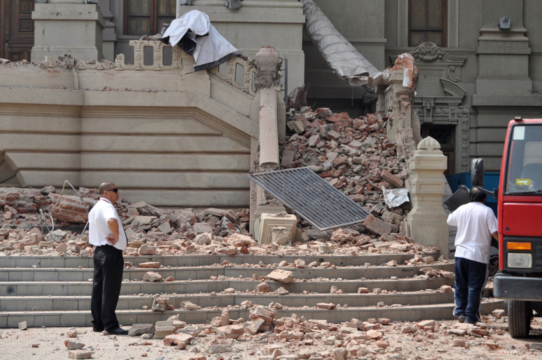 Gobierno Peruano Declara Duelo Nacional En Solidaridad Con Chile Por Fuerte Terremoto Noticias Agencia Peruana De Noticias Andina