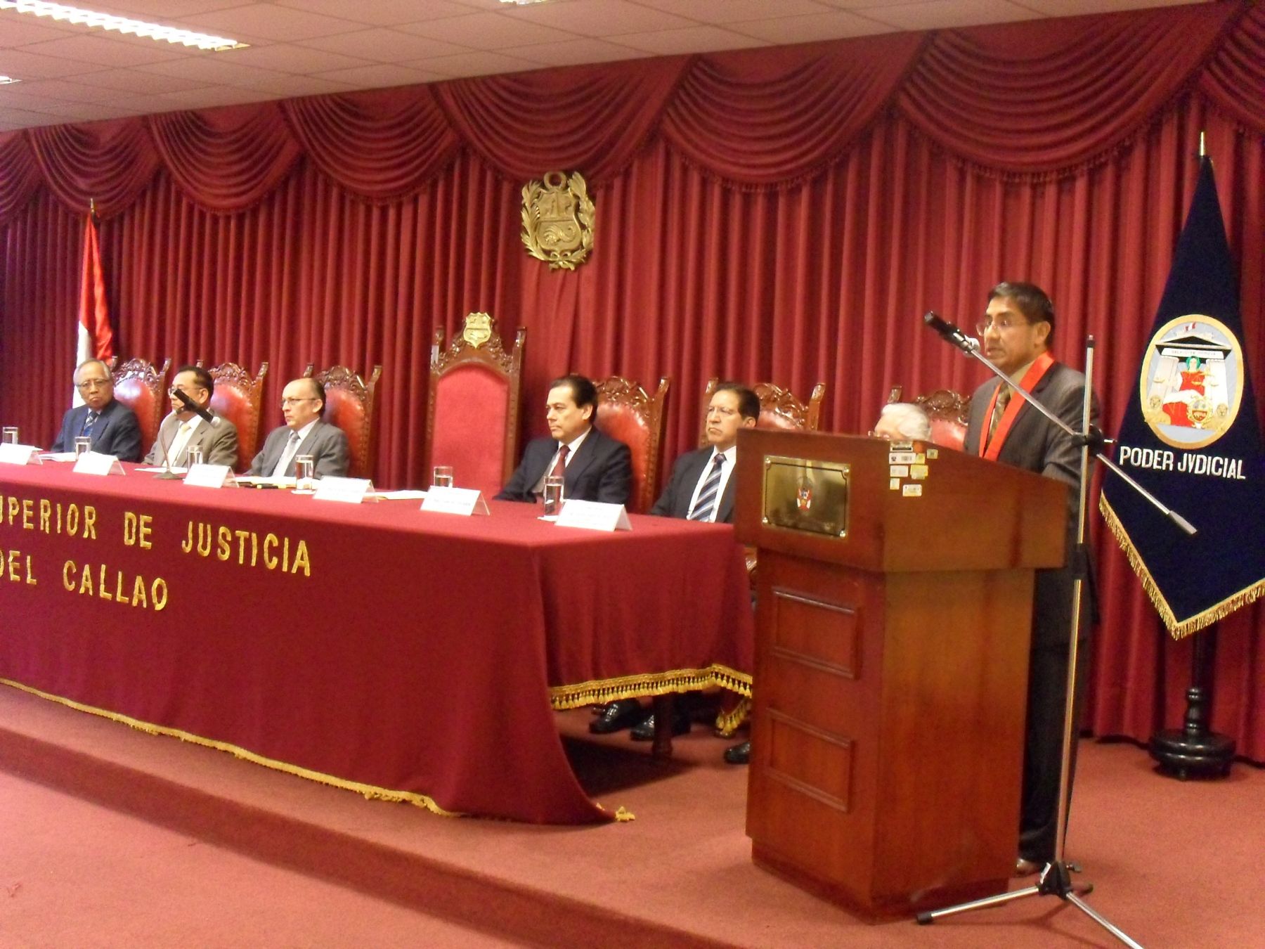 Presidente de la Corte del Callao, César Hinostroza, durante audiencia pública del CNM en la Provincia Constitucional. Foto: Corte del Callao.