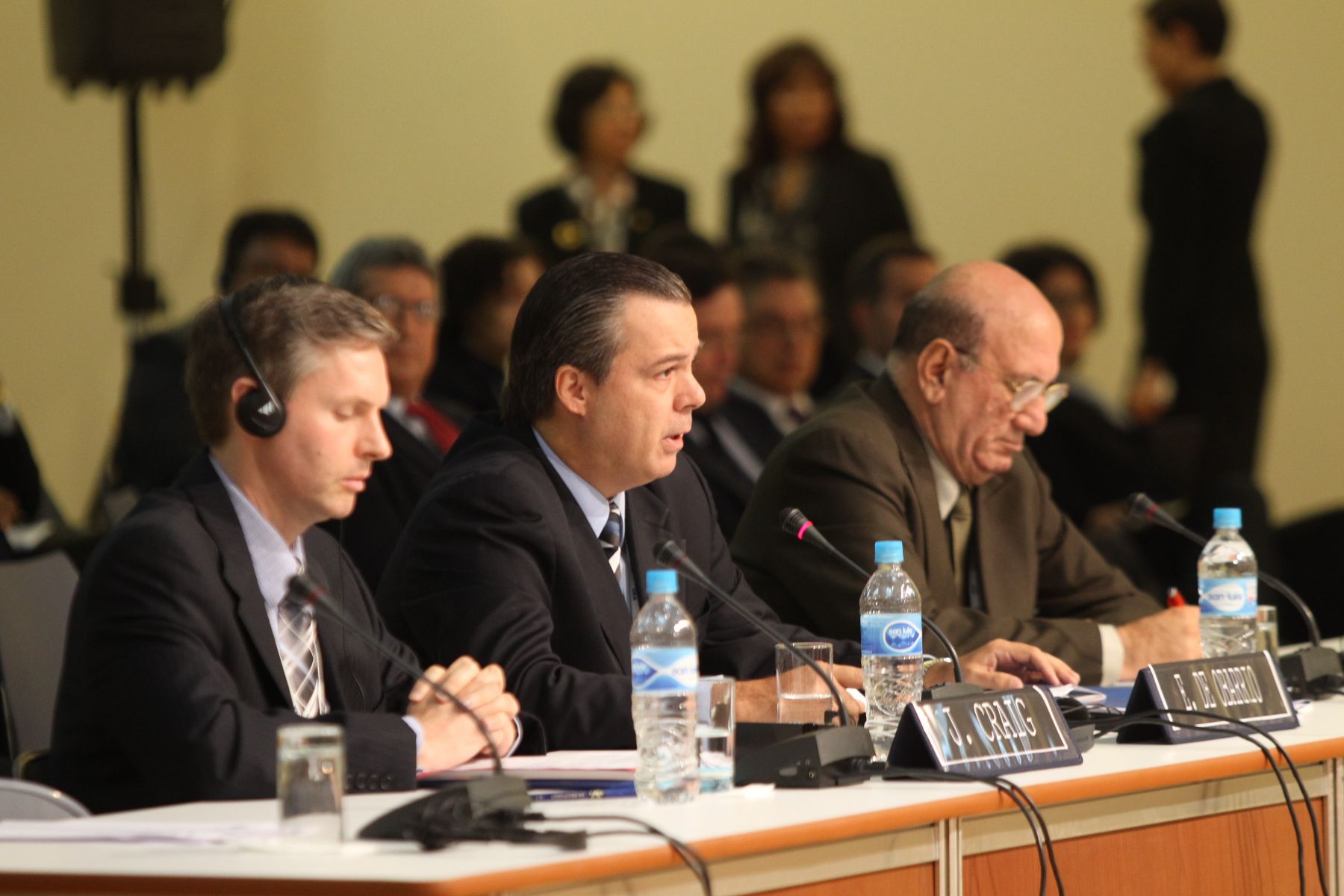 Diálogo entre Jefes de Delegación con representantes del Foro Privado. Foto: ANDINA/Carlos Lezama.