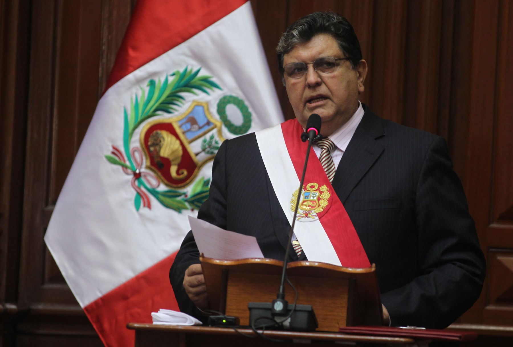 El presidente de la República, Alan García dirige su Mensaje a la Nación desde el Congreso de la República . Foto: ANDINA/Jack Ramón.
