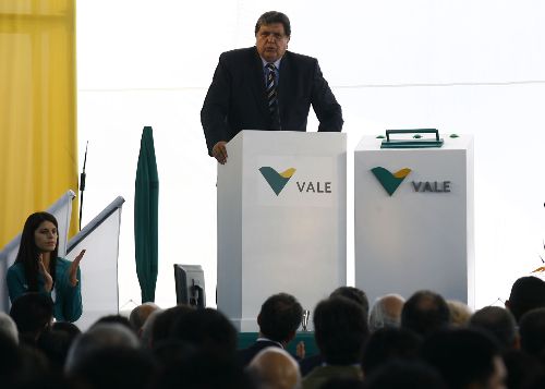 Peruvian President Alan Garcia inaugurated the Bayovar phosphate mine in Sechura, Piura. Photo: Sepres.
