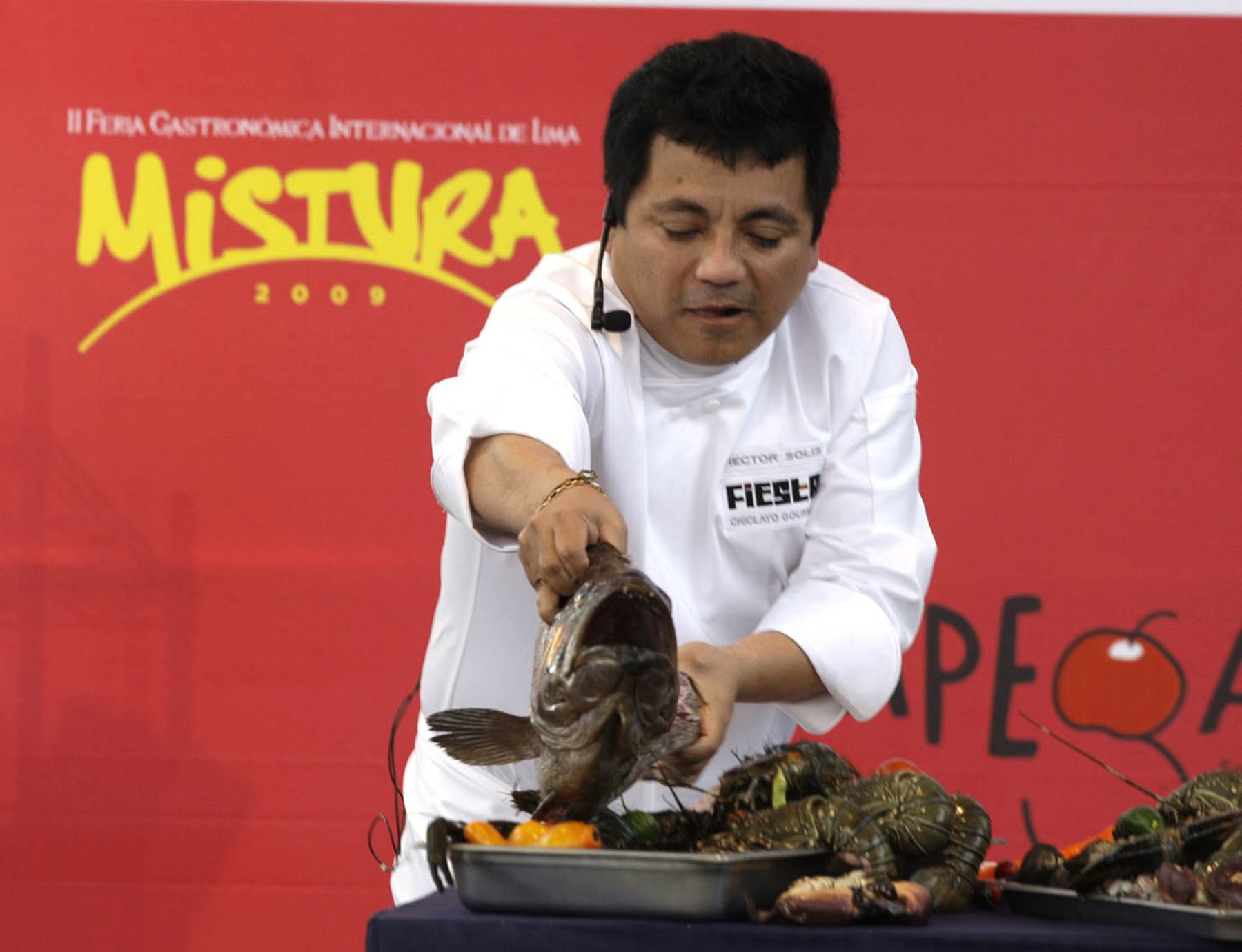 Reconocido chef Héctor Solís participará en megaencuentro con estudiantes y jóvenes cocineros de Chiclayo.