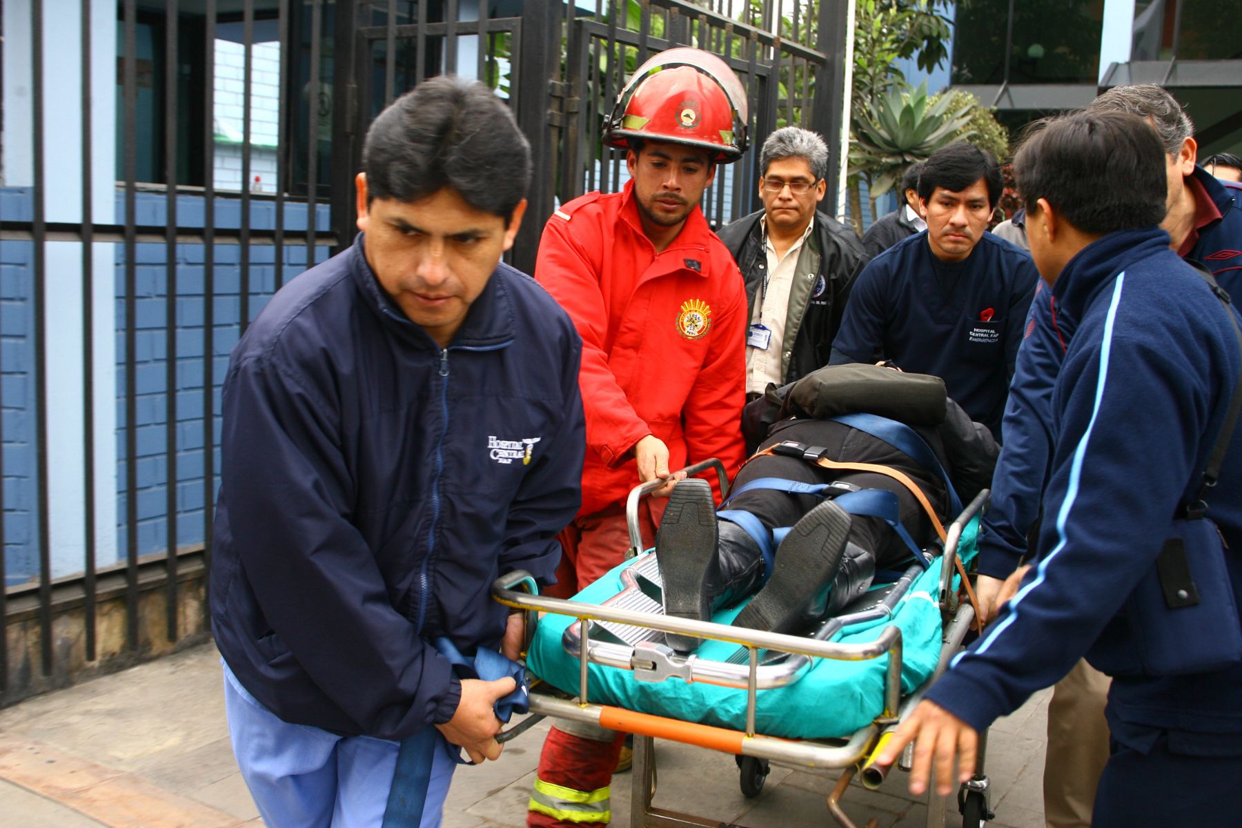 Simulacro Nacional de sismo, en el Instituto Aeroespacial del Perú.
 Foto: ANDINA/Cesar García