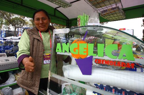 Jugos y cremoladas de frutas exòticas  son la sensación en III Feria Gastronómica Internacional de Lima - Mistura 2010. Foto: ANDINA/Piero Vargas