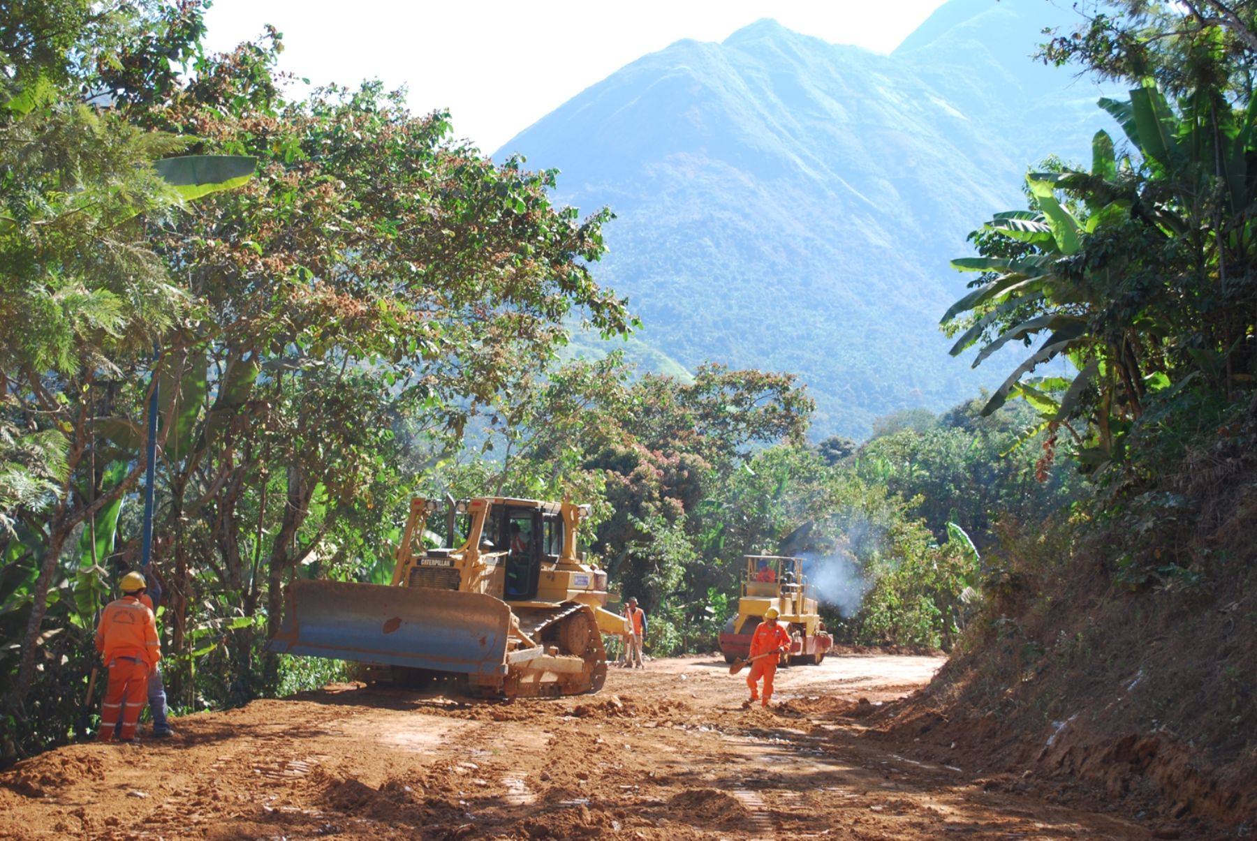 Rehabilitan y mejoran vía El Faique - Huarmaca en Piura. Foto: ANDINA/Difusión