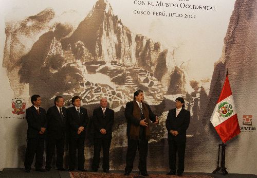 President Alan Garcia participates in the start of Machu Picchu’s centennial rediscovery anniversary. Photo: ANDINA/Jessica Vicente