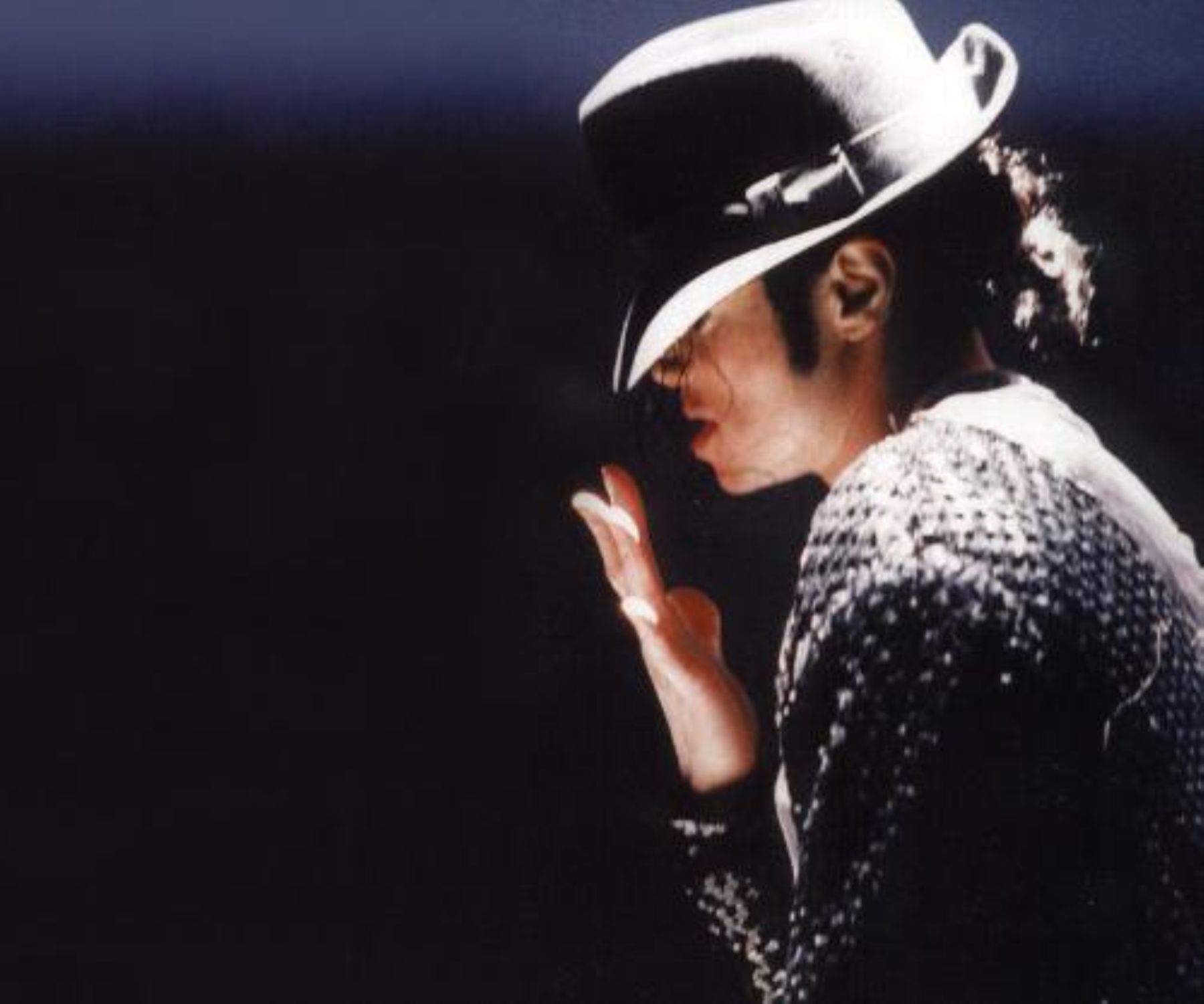 Sombrero negro de Michael Jackson subastado en 23,800 dólares | Noticias | Agencia Peruana Noticias Andina
