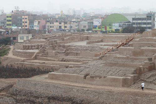 Huaca Mateo Salado viene siendo puesta en valor y se convertirá en uno de los principales atractivos turísticos de la capital. Foto: ANDINA/Carlos Lezama