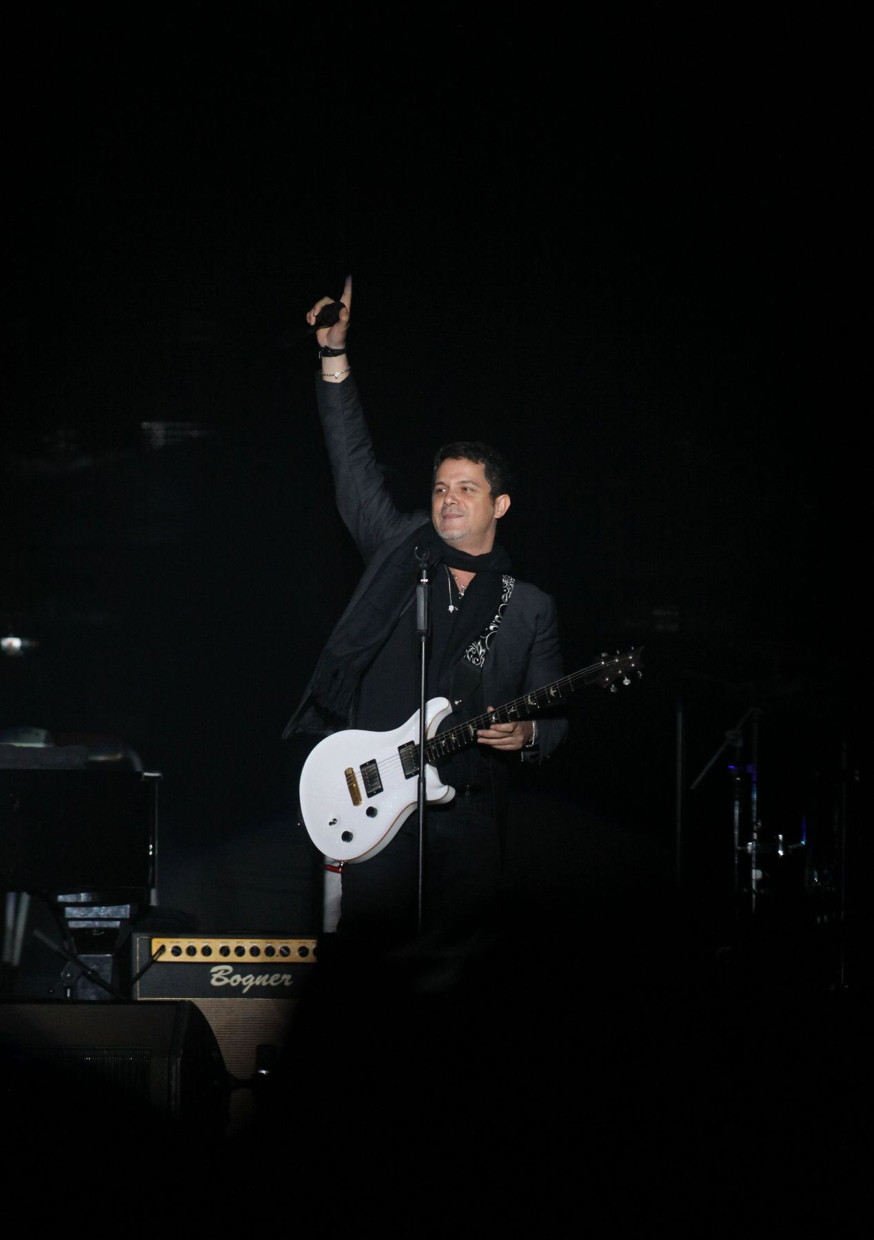 Alejandro Sanz llenó de romanticismo el Monumental.Foto: ANDINA/Jessica Vicente