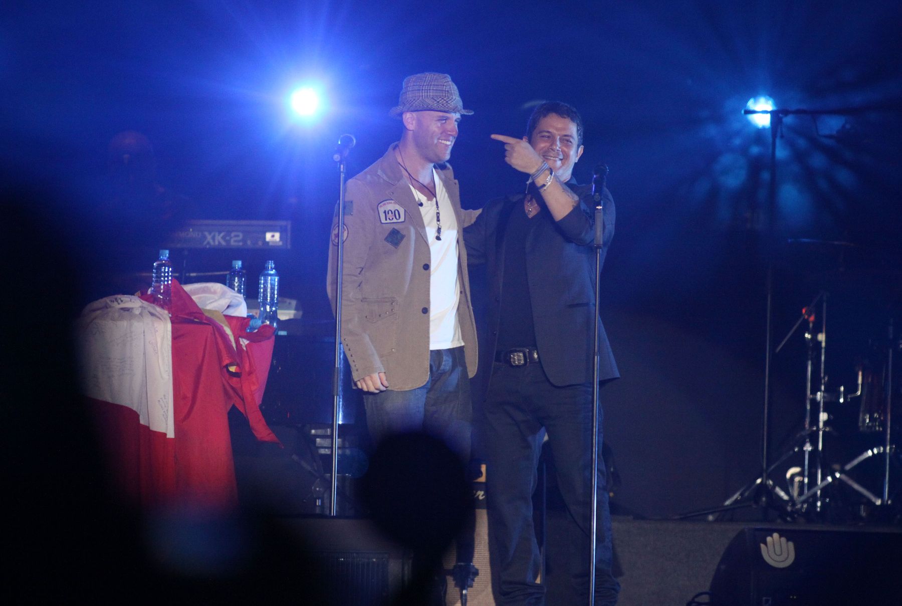 Gianmarco cantó a dúo con cantante Alejandro Sanz en su concierto en el Estadio Monumental. Foto: ANDINA/Jessica Vicente