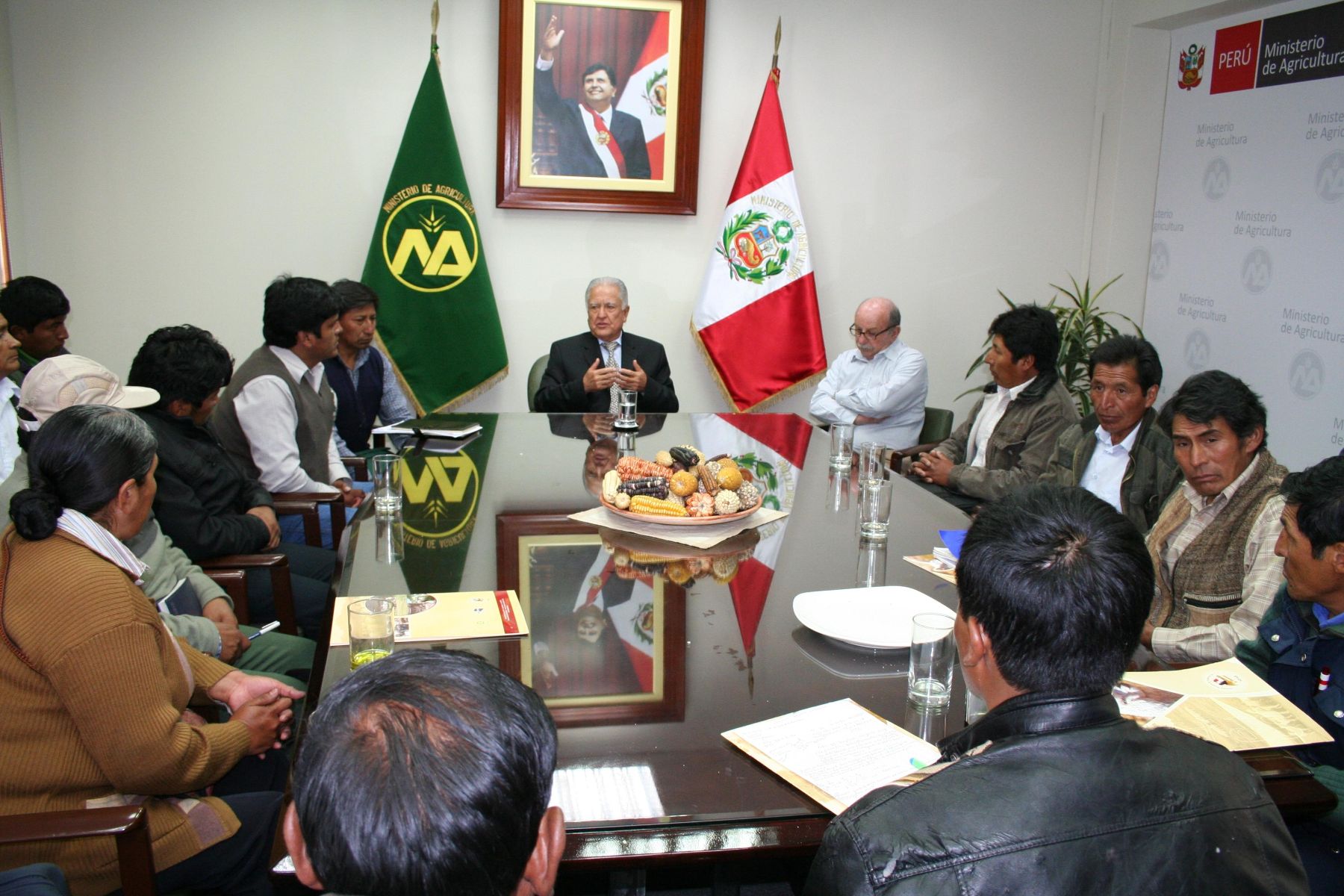 Ministerio de Agricultura y Agrobanco brindarán asistencia técnica a ...