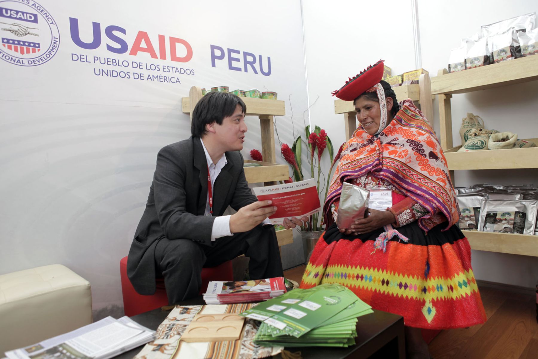 Inauguración de Módulo Ciudadano, auspiciado por USAID,  con información en lengua Quechua y Ashaninka. 
Foto: ANDINA/Alberto Orbegoso