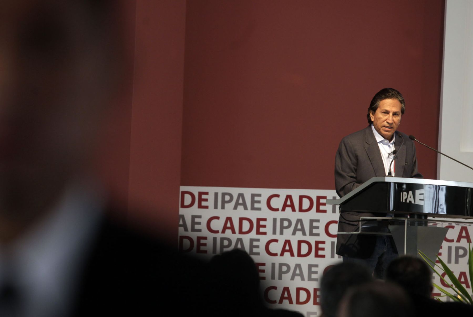 Exposición del precandidato a la presidencia, Alejandro Toledo, en la Conferencia Anual de Ejecutivos 2010, en la ciudad de Urubamba.  Foto: ANDINA/Alberto Orbegoso