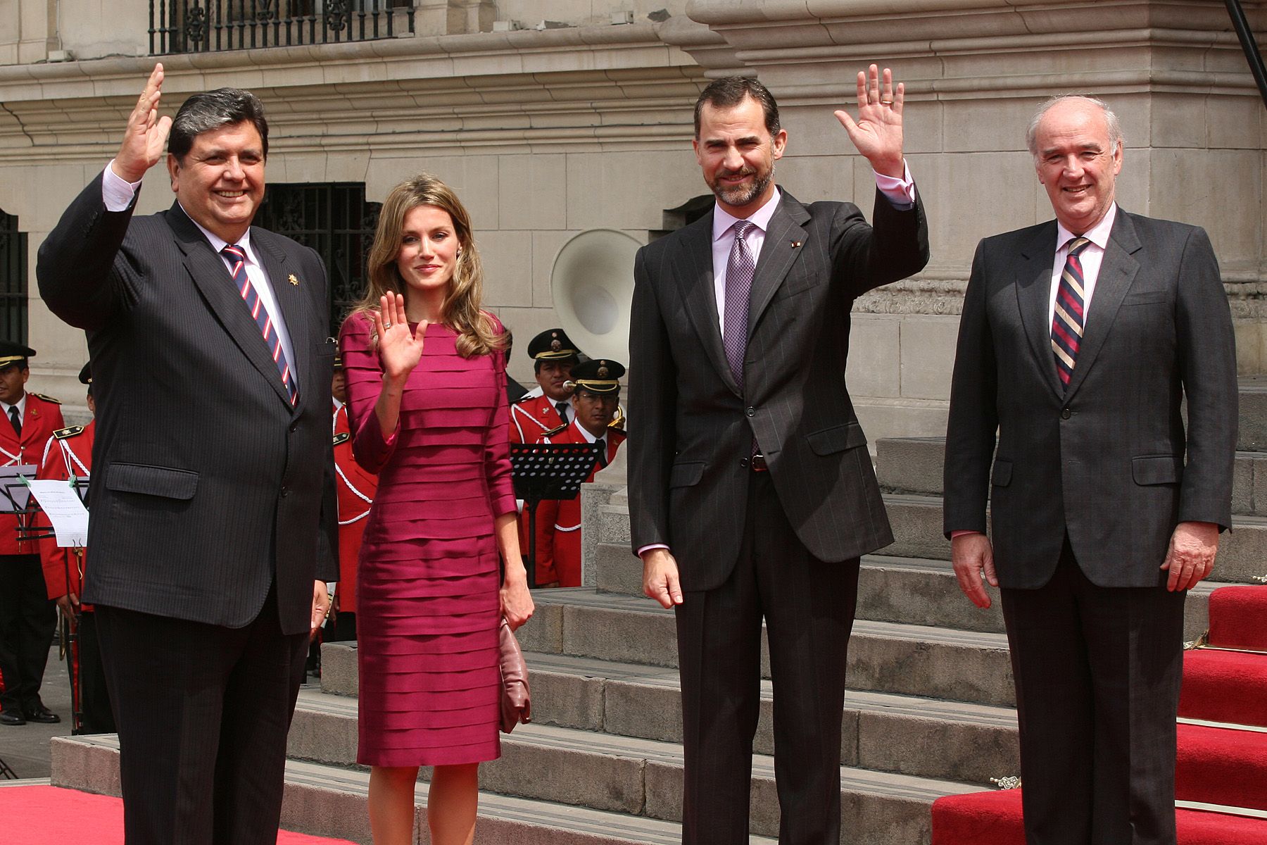 El Presidente Alan García recibe a los Principes de Asturias, Felipe de Borbón y Leticia Ortiz, en Palacio de Gobierno. Foto: ANDINA/ Rubén Grández