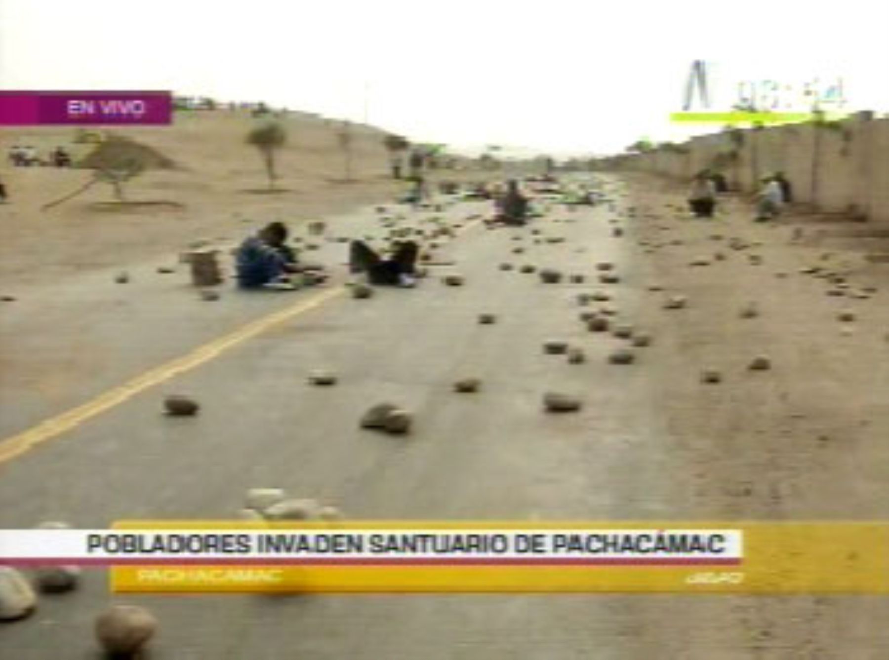 Pobladores que invadieron santuario de Pachacamác fueron desalojados. Foto: Captura TV