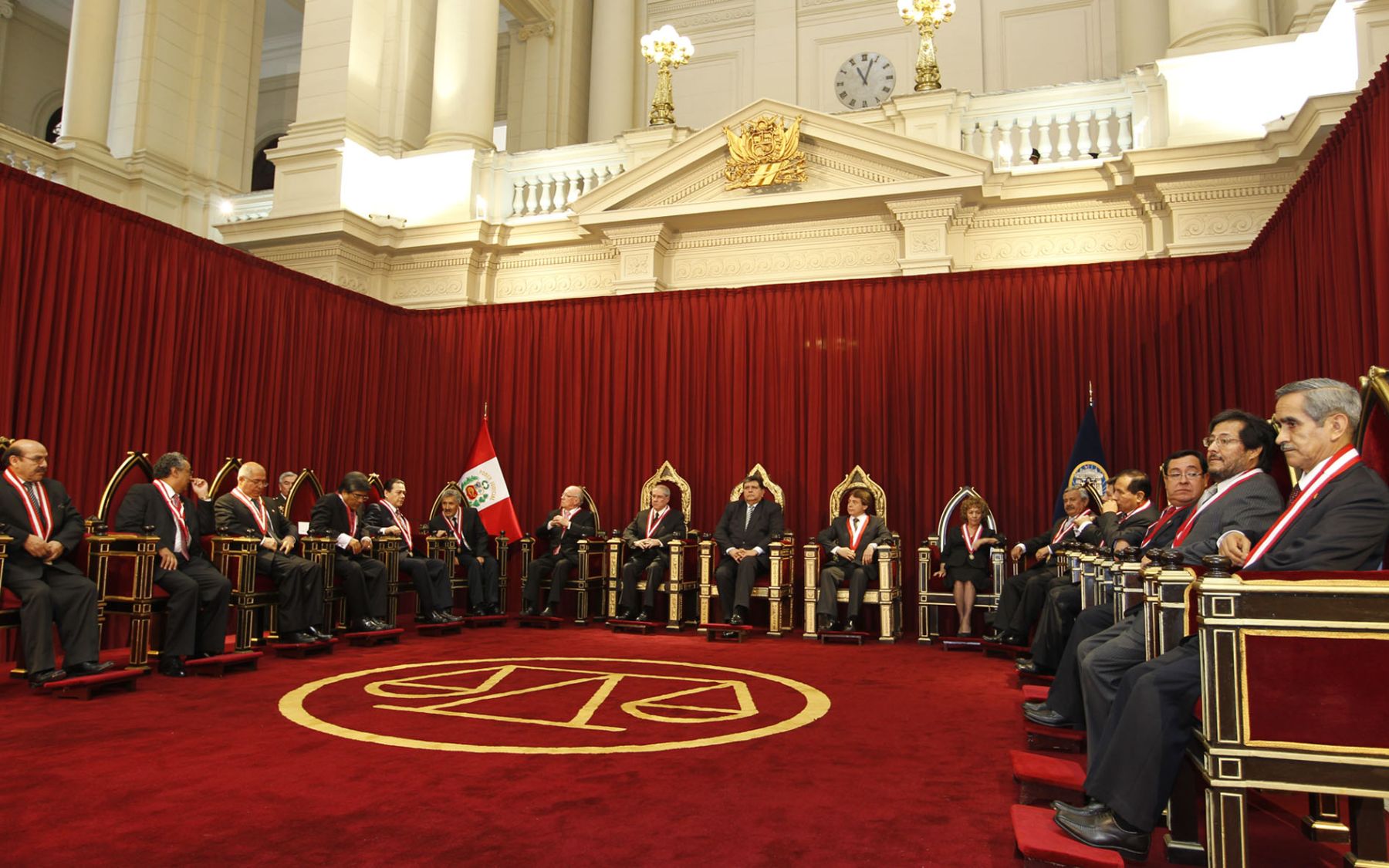 Ceremonia de inicio de Año Judicial 2011 en Palacio de Justicia. Foto: Sepres.
