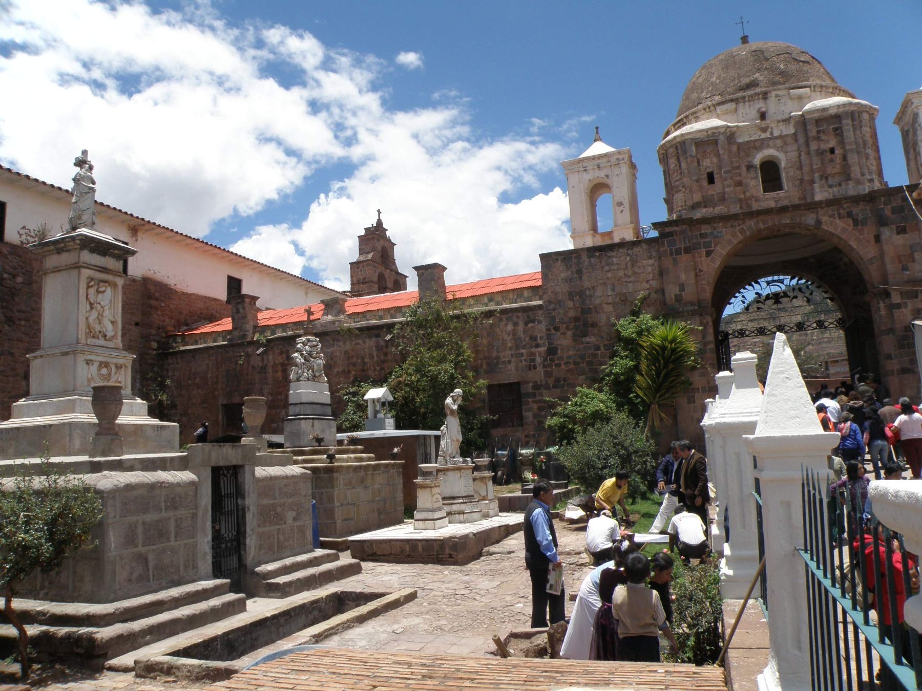 Cementerio de La Almudena, en Cusco. Foto: ANDINA/Percy Hurtado.