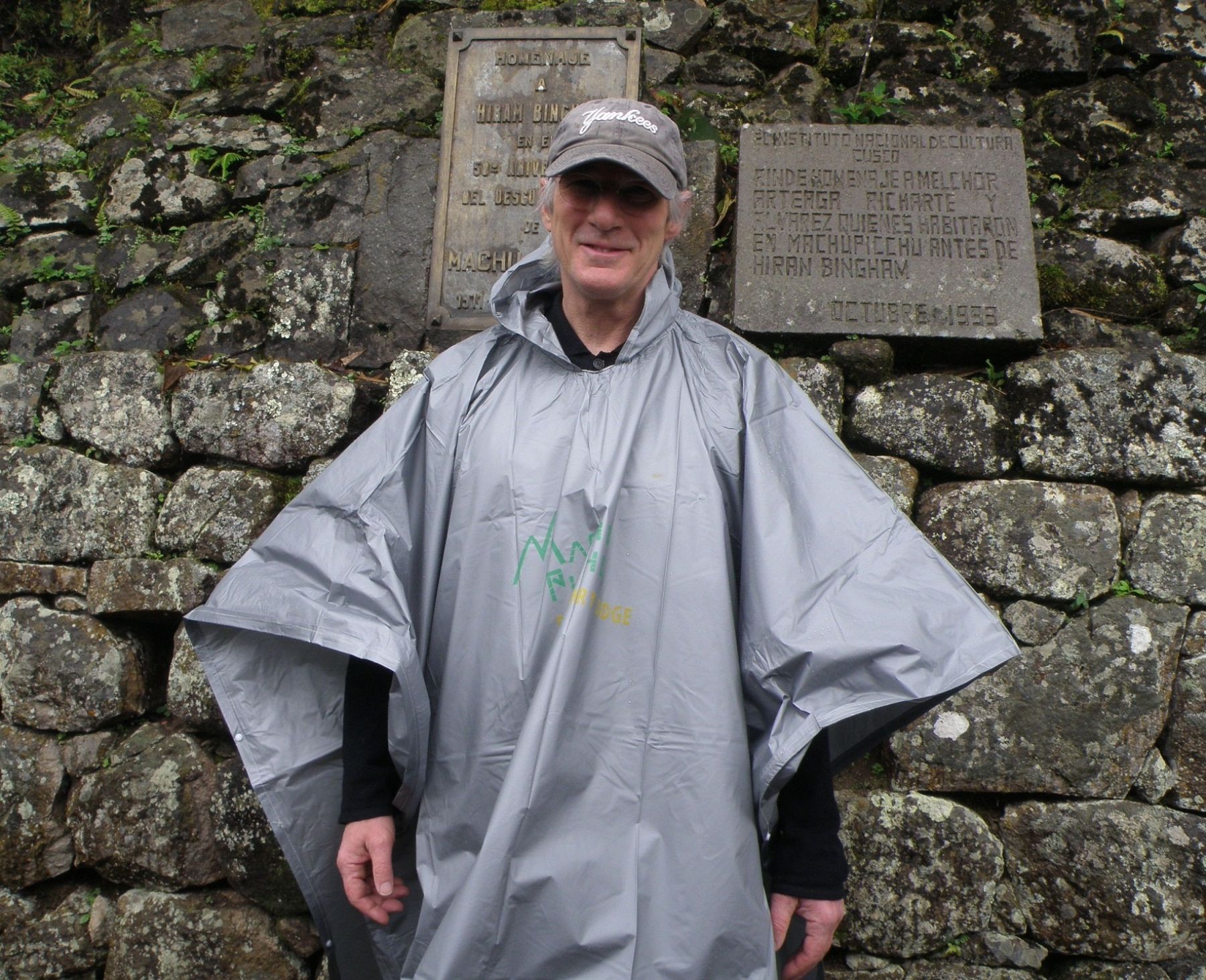 Actor Richard Gere posed for photographers in Machu Picchu. Photo: ANDINA/Percy Hurtado.