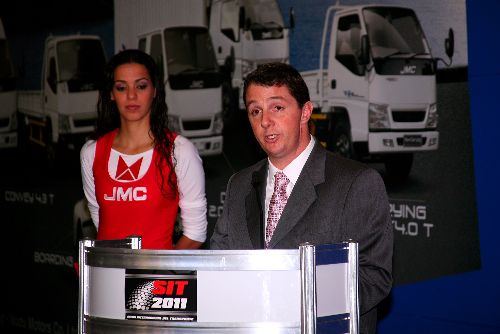 Gerente general de Indumotora del Perú, José Alazraki.