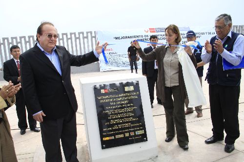 Ministro de la Producción, Luis Nava, inauguró Muelle de San Andrés en Pisco.
 Foto: ANDINA/Produce
