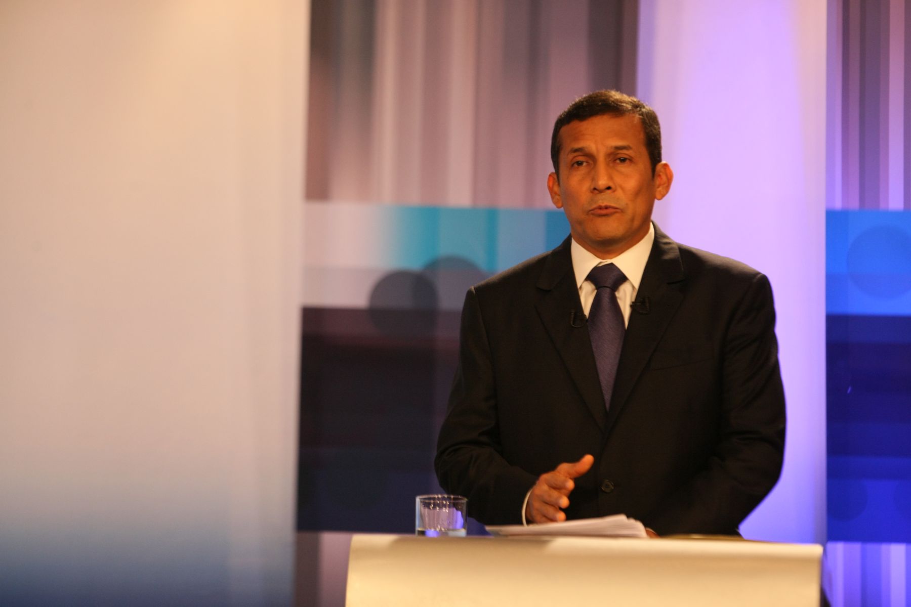 Candidato de Gana Perú Ollanta Humala interviene en debate presidencial de esta noche en el hotel Marriot.
Foto: ANDINA/Difusión
