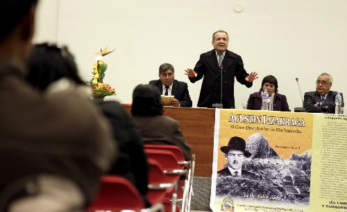 Presentación del libro de Américo Rivas titulado Agustín Lizárraga. El gran descubridor de Machu Picchu, en la ciudad de Cusco. Foto: ANDINA/Alberto Orbegoso.