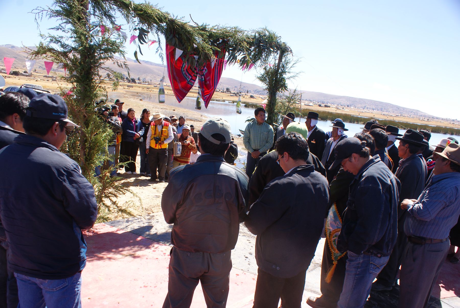 Inauguran embarcadero en el centro poblado de Isani, ubicado en el distrito de Zepita, en la provincia de Chucuito. Foto: Gobierno Regional de Puno.