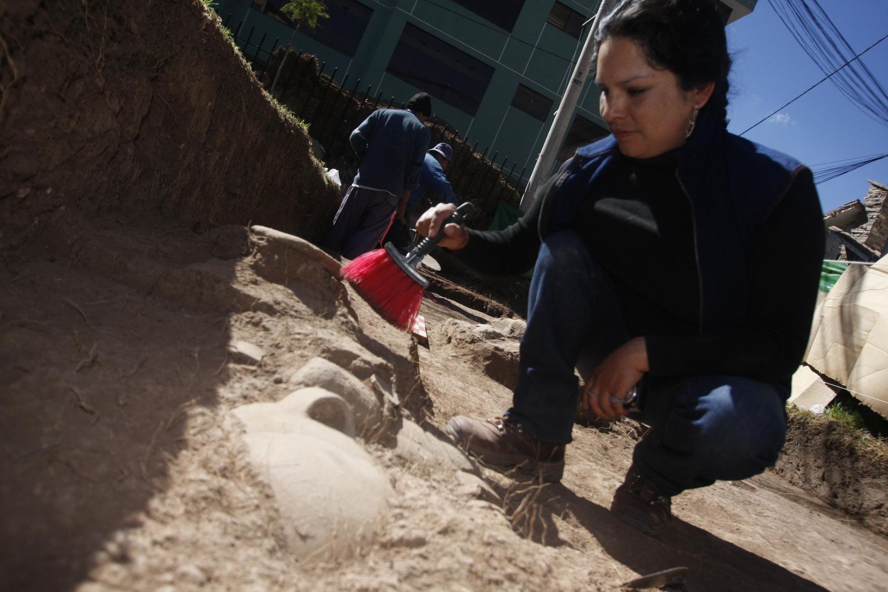 Hallan Objetos Líticos Cerámicos Y óseos De Hace 3000 Años En Zona Urbanizada De Cusco 0419