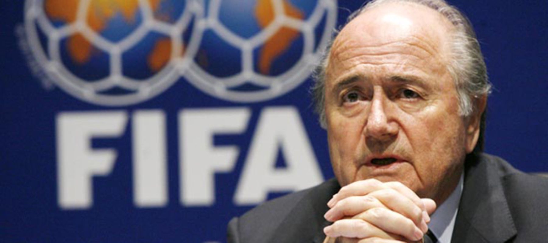 Presidente de la FIFA felicitó al atacante peruano William Chiroque