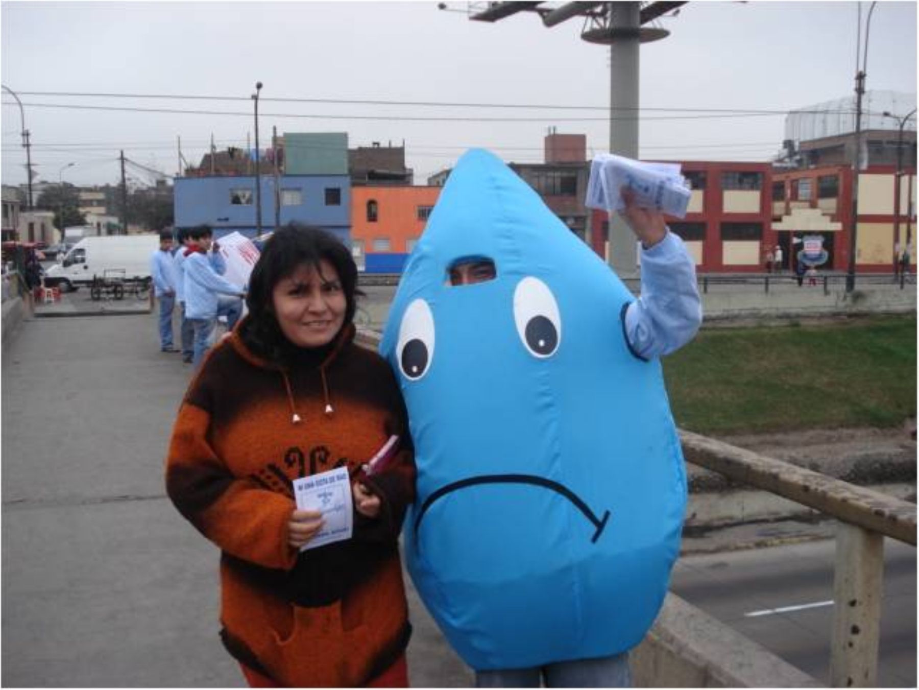 Gotita es el muñeco de la campaña Agua para Vivir en la provincia de Castrovirreyna, en Huancavelica.