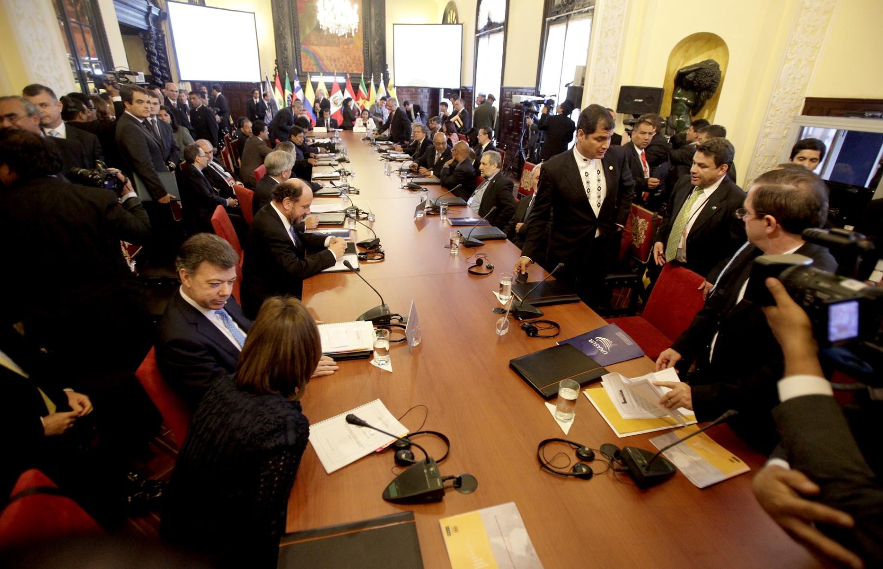 Reunión Extraordinaria del Consejo de Jefas y Jefes de Estado y de Gobierno de la Unasur, en Palacio de Gobierno en Lima. 
Foto: ANDINA / Alberto Orbegoso