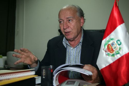 Manuel Dammert Ego Aguirre. ANDINA/Héctor Vinces