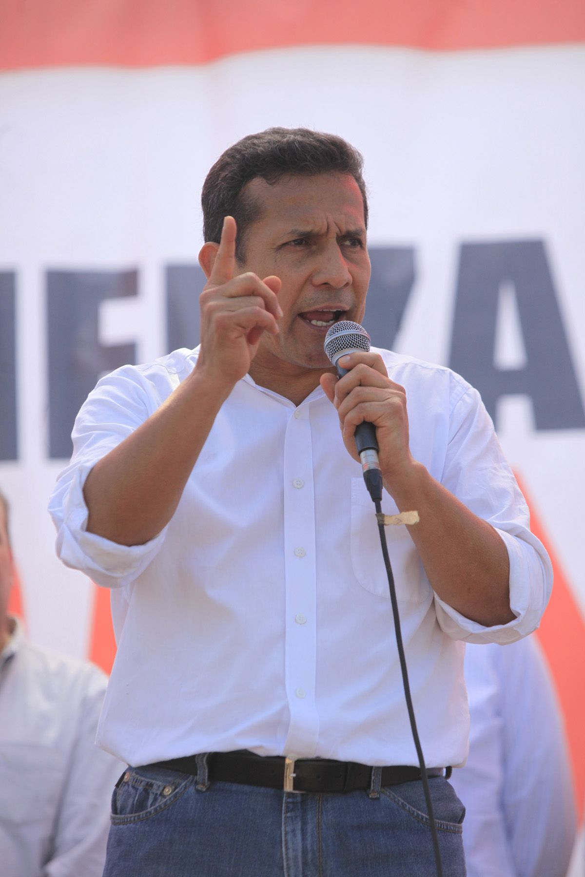 Presidente de la República, Ollanta Humala Tasso, durante ceremonia de colocación de primera piedra del proyecto de habilitación urbana Alto Molino, en la ciudad de Pisco. Foto: ANDINA/Carlos Lezama.