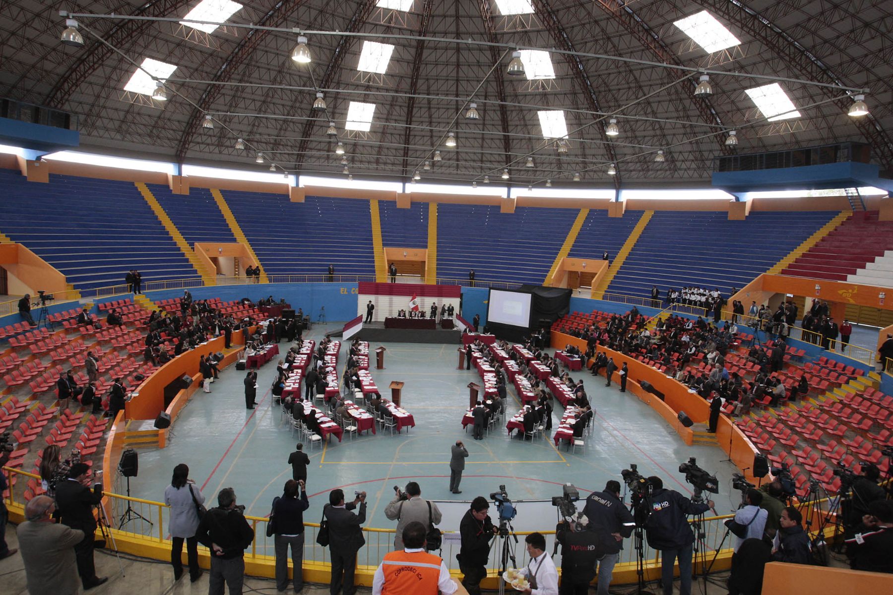 Pleno del Congreso inicia histórica sesión descentralizada en Ica.
Foto: ANDINA/Jack Ramón