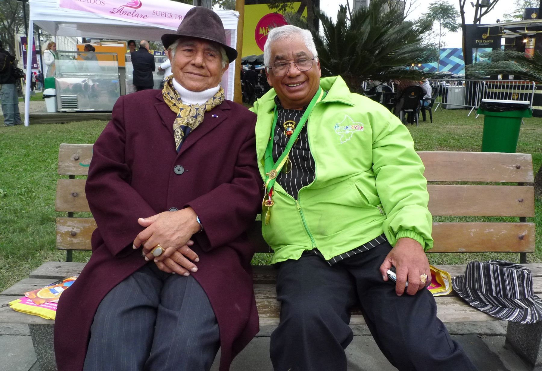 Pedro Villalba, popular " Don Pedrito", junto a la leyenda de la cocina peruana, Pedro Solari, en  la Feria Gastronómica Mistura.
 Foto: ANDINA/ José Vadillo