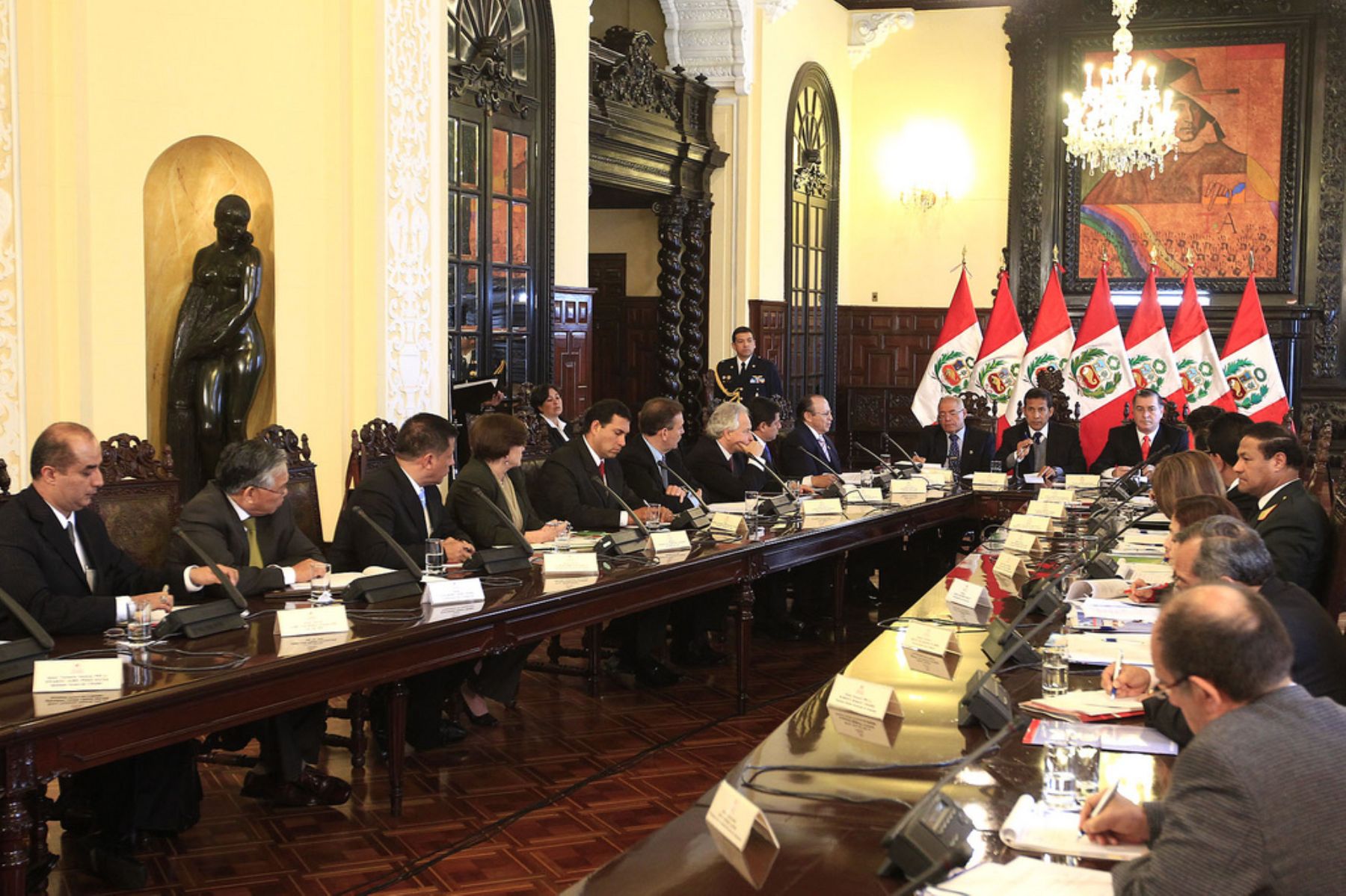 Presidente de la República, Ollanta Humala,  preside sesión del Consejo Nacional de Seguridad Ciudadana en palacio de Gobierno.
 Foto: ANDINA/ Presidencia de la República.