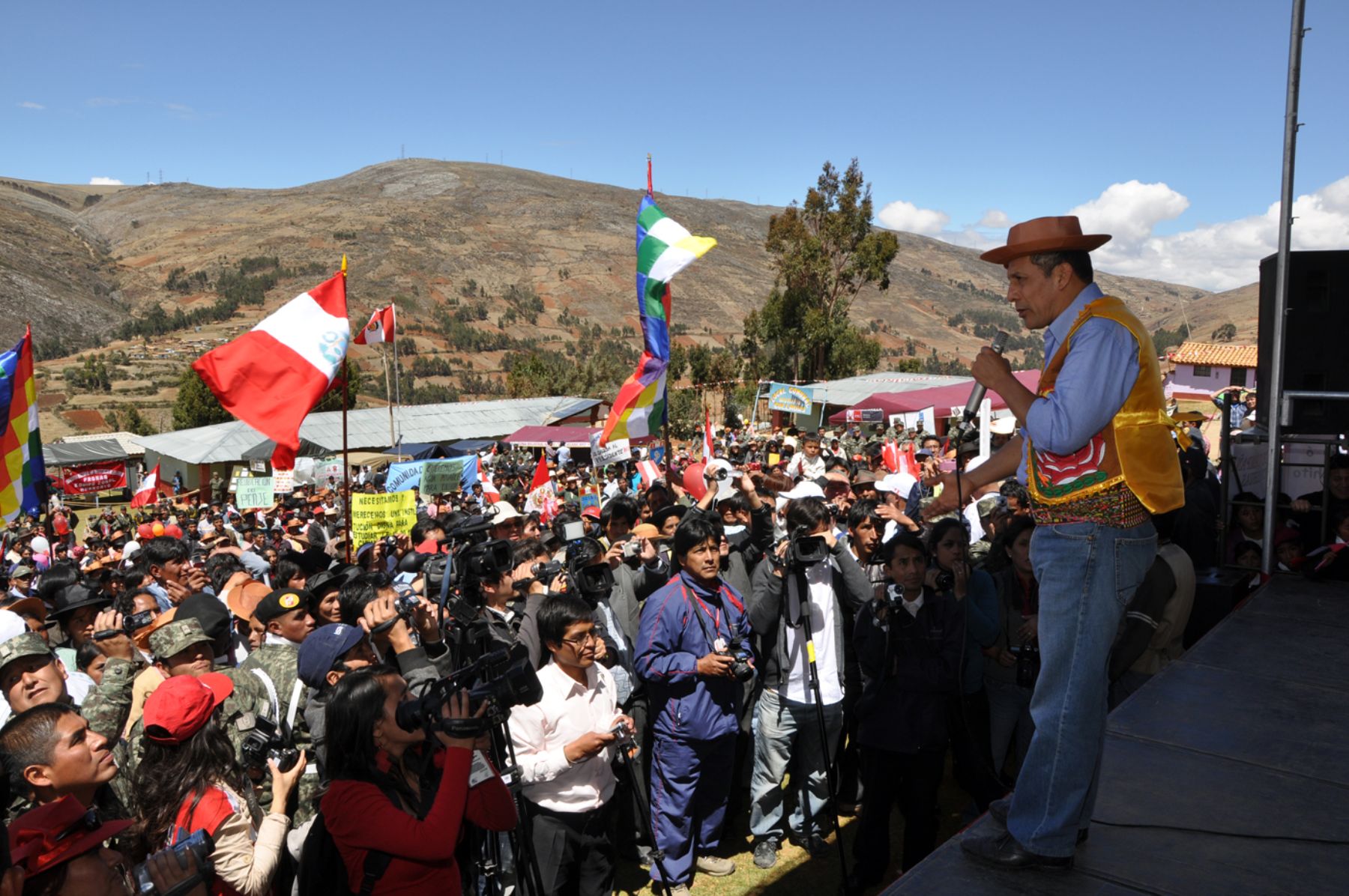 Presidente de la República, Ollanta Humala, encabeza acciones cívicas en dos distritos del departamento de Junín. Foto: ANDINA / Prensa Presidencia