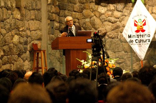 Arqueólogo Luis Lumbreras Salcedo participó en inauguración de congreso “Machu Picchu, sacralidad, historia y actualidad”, que se lleva a cabo en Cusco. Foto: ANDINA/Percy Hurtado.