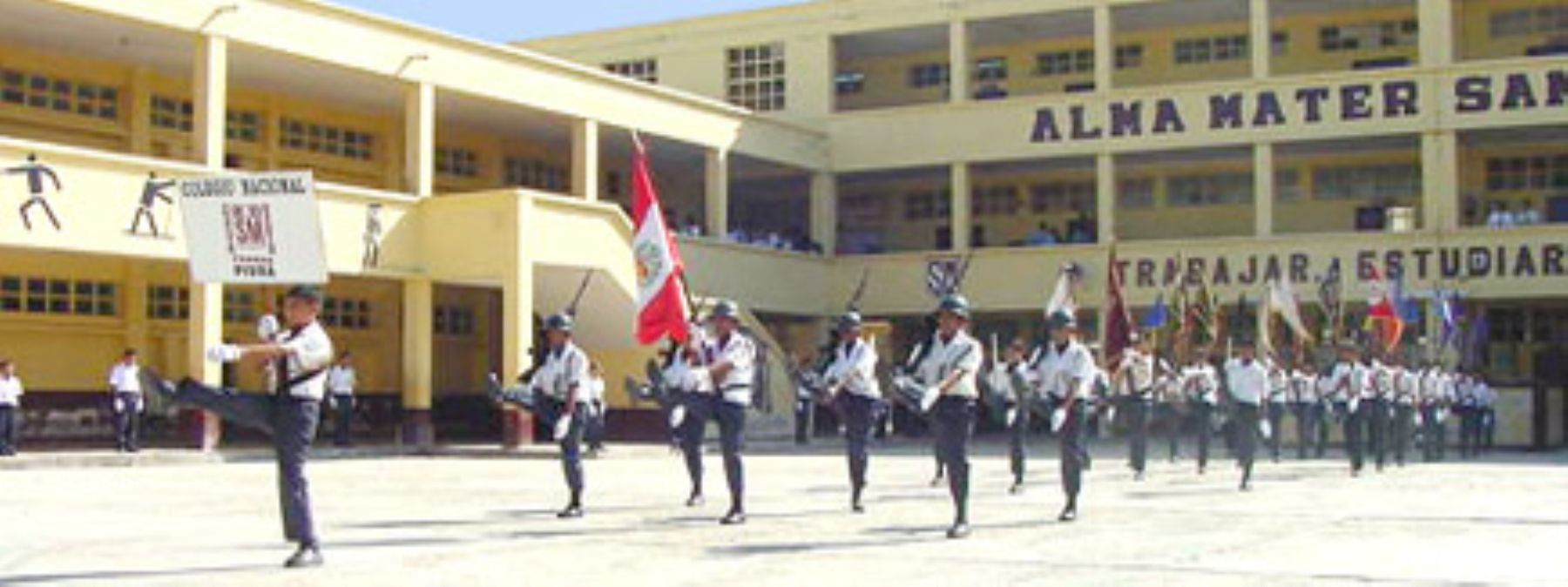 Colegio San Miguel de Piura.