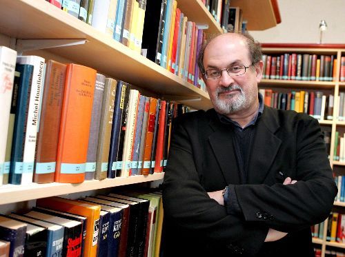 Escritor Salman Rushdie en imagen de 2011.