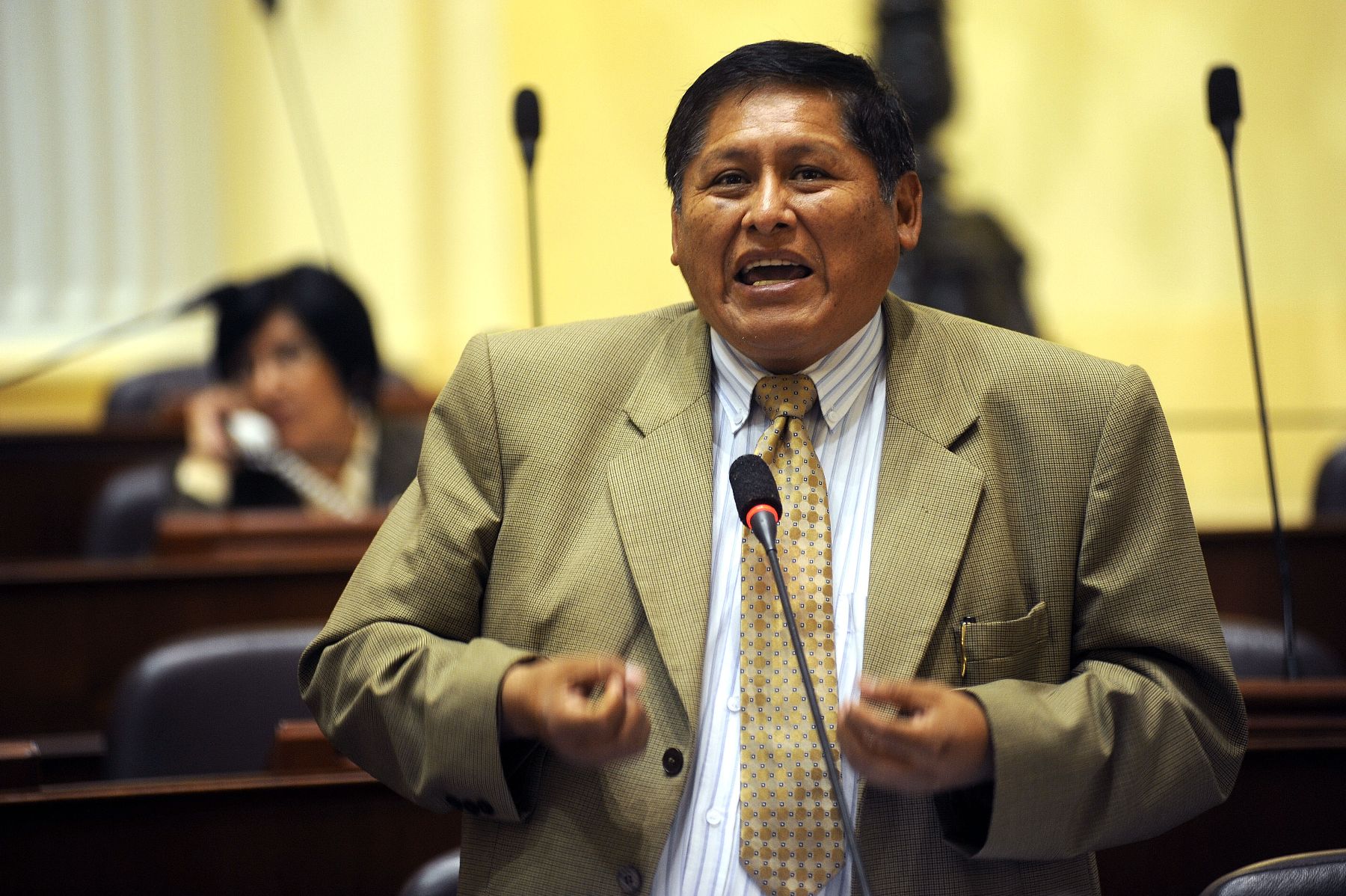 legislador Juan Pari, integrante de la "megacomisión" parlamentaria. Foto: ANDINA/Difusión.