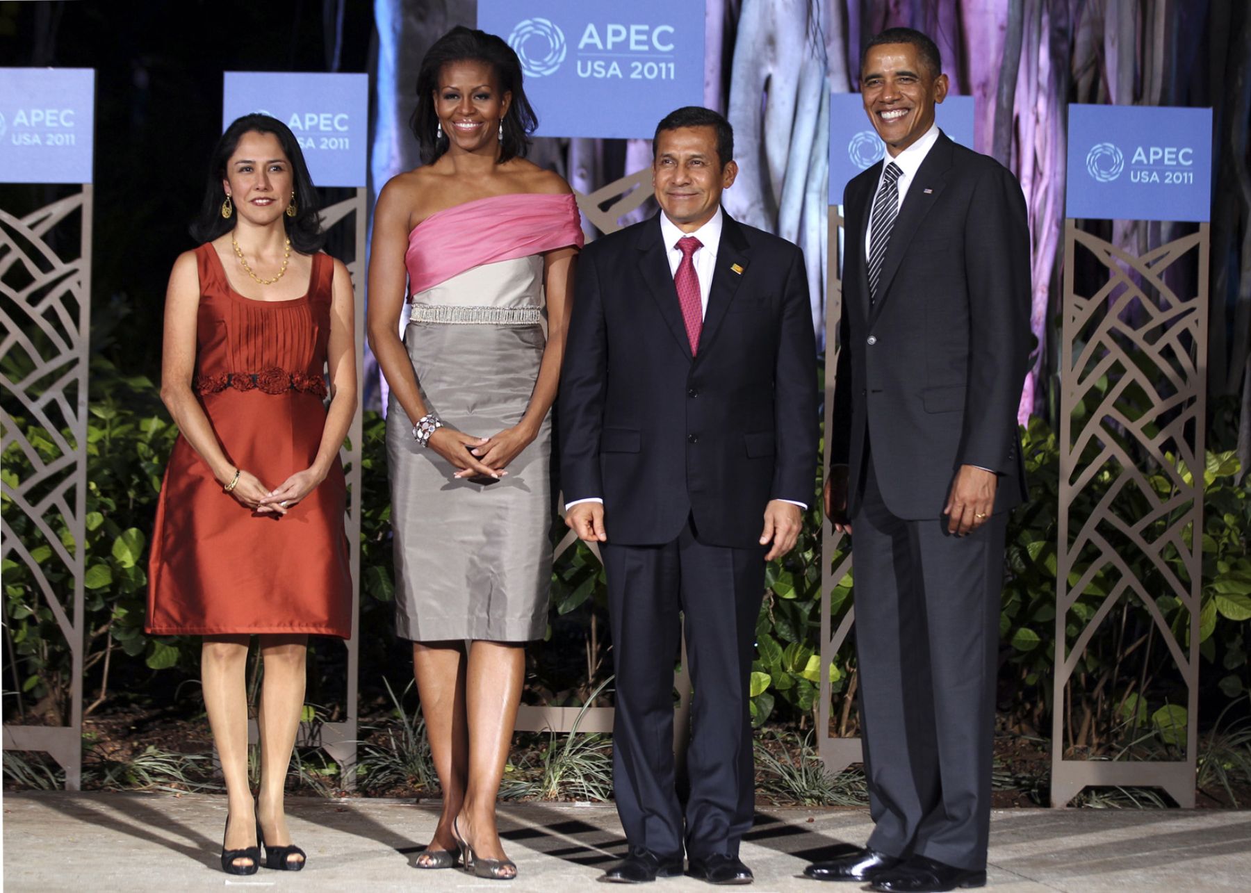 El Jefe de Estado Ollanta Humala y la Primera Dama Nadine Heredia participaron anoche en la Cena de Honor que ofreció el Presidente de Estados Unidos Barack Obama a los Líderes de APEC. Foto:ANDINA/Prensa Presidencia