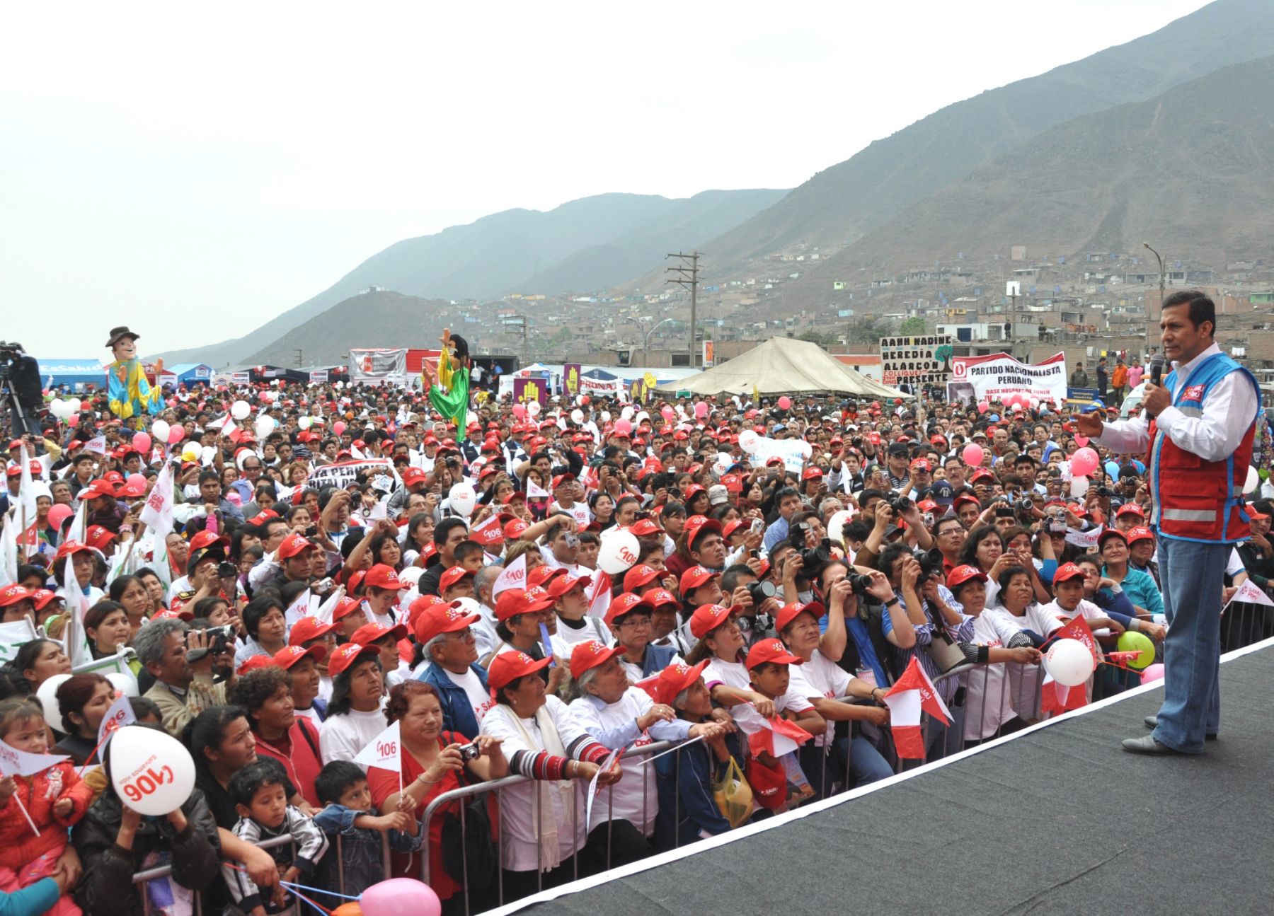 Presidente Ollanta Humala, lanzó el programa de Salud "SAMU", en Comas. ANDINA/Prensa Presidencia