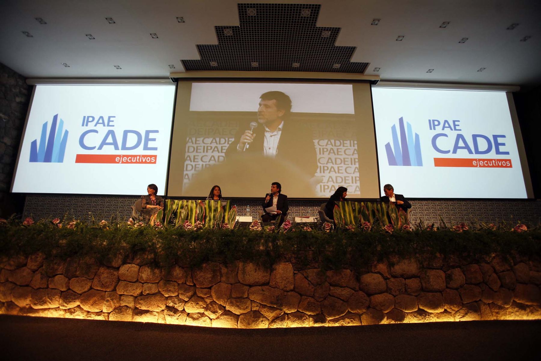 Se dio inicio a la Conferencia Anual de Ejecutivos CADE 2011 en la ciudad de Cusco.
Foto: ANDINA/Luis Iparraguirre