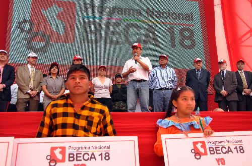 Beca 18 priorizará atención a jóvenes de 820 zonas rurales y urbano marginales | Noticias | Agencia Peruana de Noticias Andina