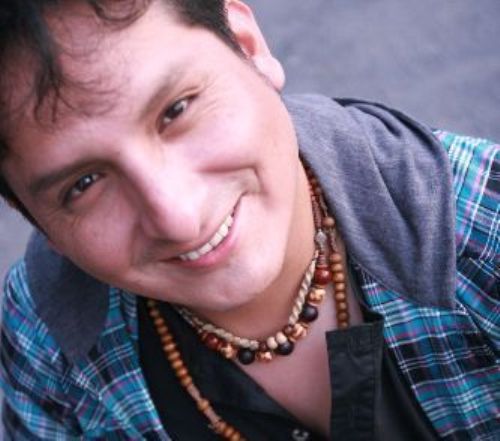Max Castro